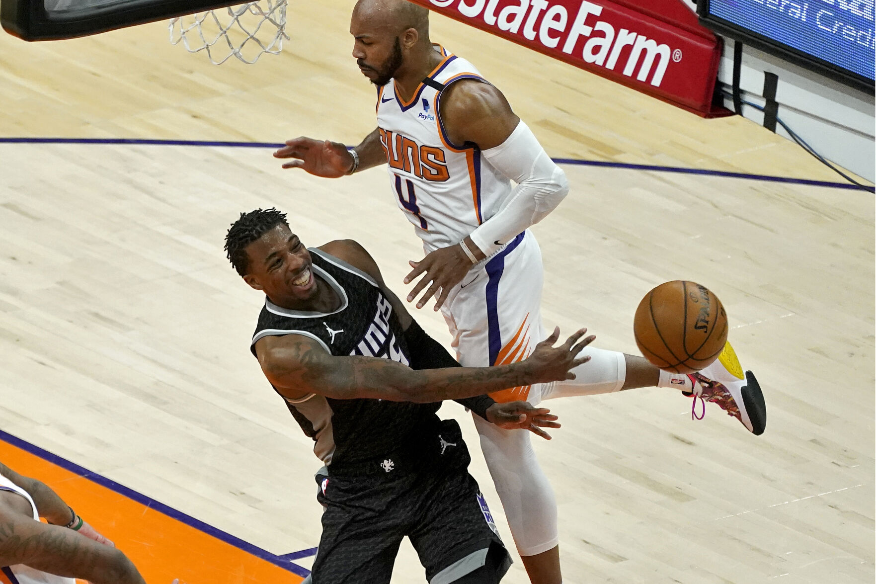APTOPIX Kings Suns Basketball